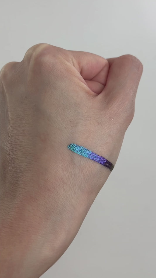 MULTICHROME EYELINER - MCEL103